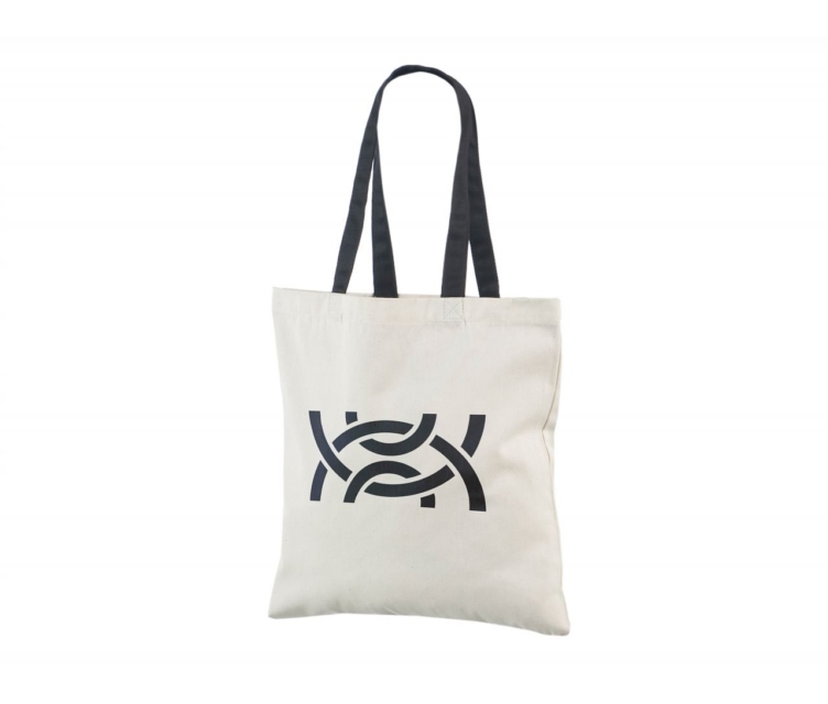 Musta värvi sangadega puuvillasest riidest kott logoga